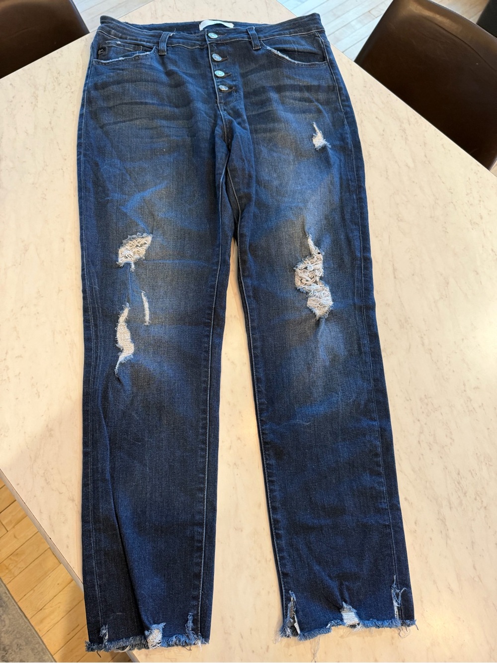 KanCan Distressed High Rise Women’s Jeans with Button Fly size 15/31